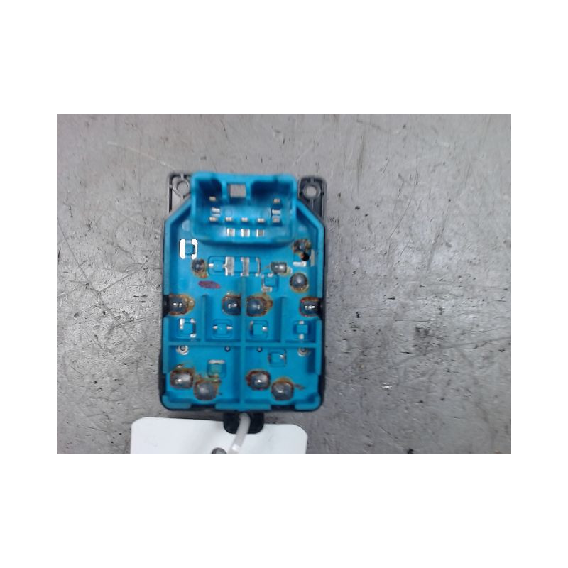 COMMANDE LEVE-GLACE PORTE AVG KIA PICANTO
