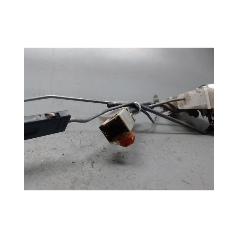 SYSTEME CONDAMNATION AVANT GAUCHE HONDA ACCORD 98-2001