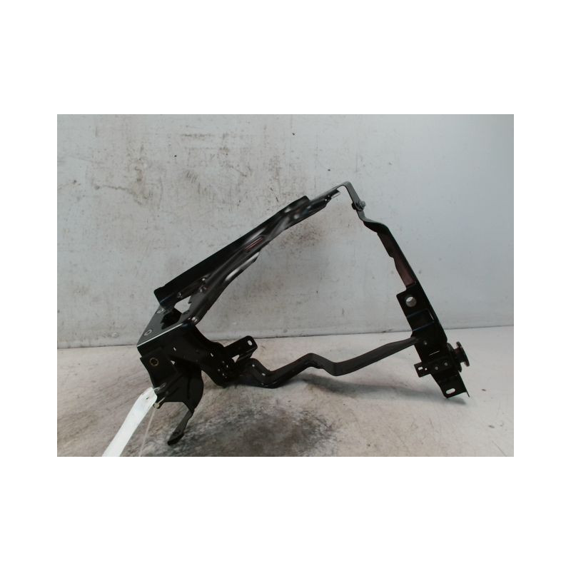 TOLE PORTE PHARE GAUCHE MERCEDES CLASSE C COUPE SPORT 2004-