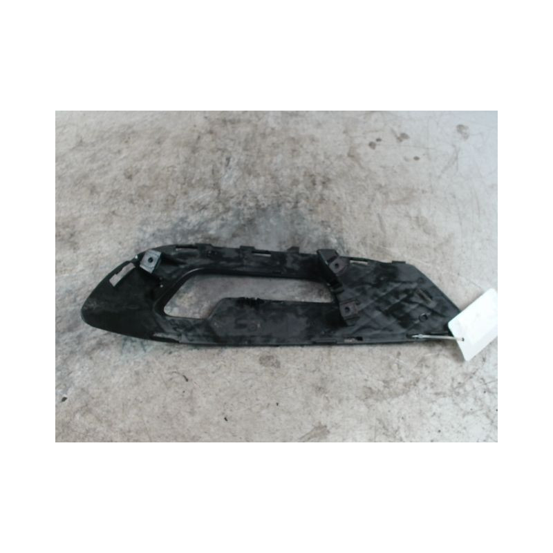 OBTURATEUR PHARE ADDITIONNEL PARE-CHOC AVG MERCEDES CLASSE E 2006-