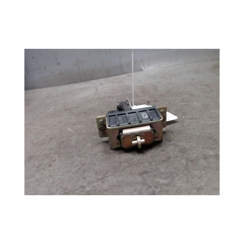 TIRANT PORTE ARG MERCEDES CLS