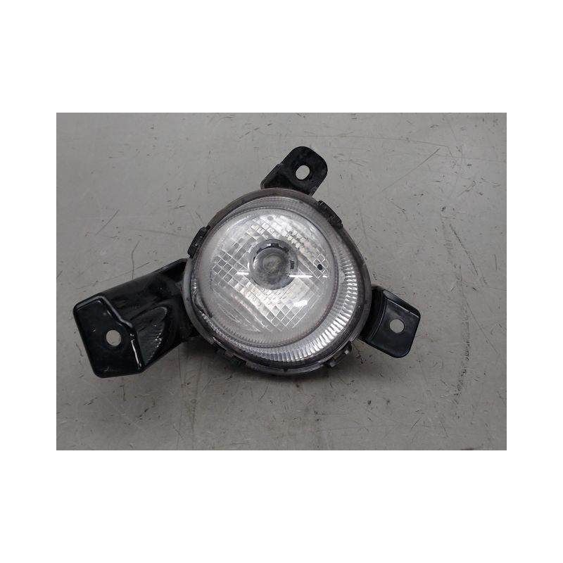 PHARE ANTIBROUILLARD AVANT DROIT KIA RIO