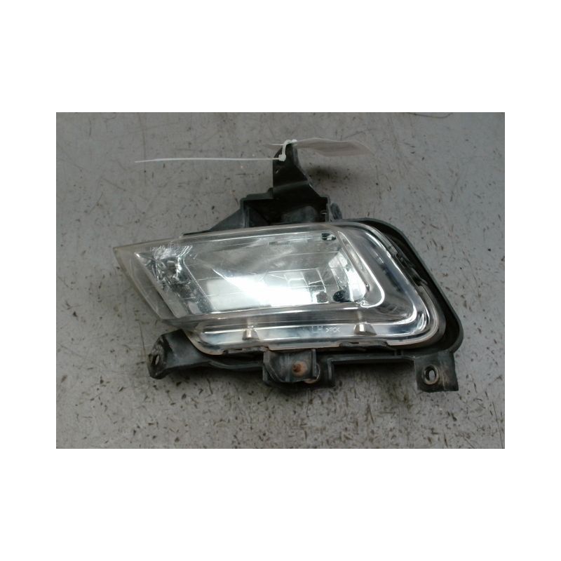 PHARE ANTIBROUILLARD AVANT GAUCHE KIA CEE-D