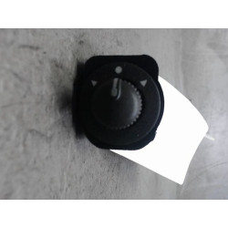 COMMANDE RETROVISSEUR EXT ELECTRIQUE