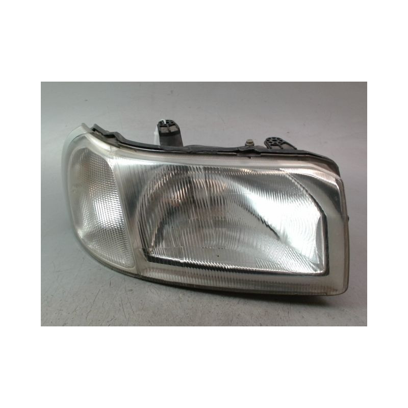 PHARE DROIT LAND ROVER FREELANDER 2001-2002