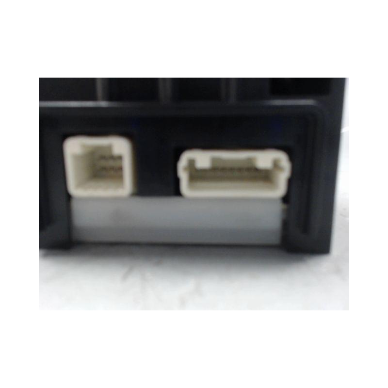 COMMANDE GPS LEXUS RX