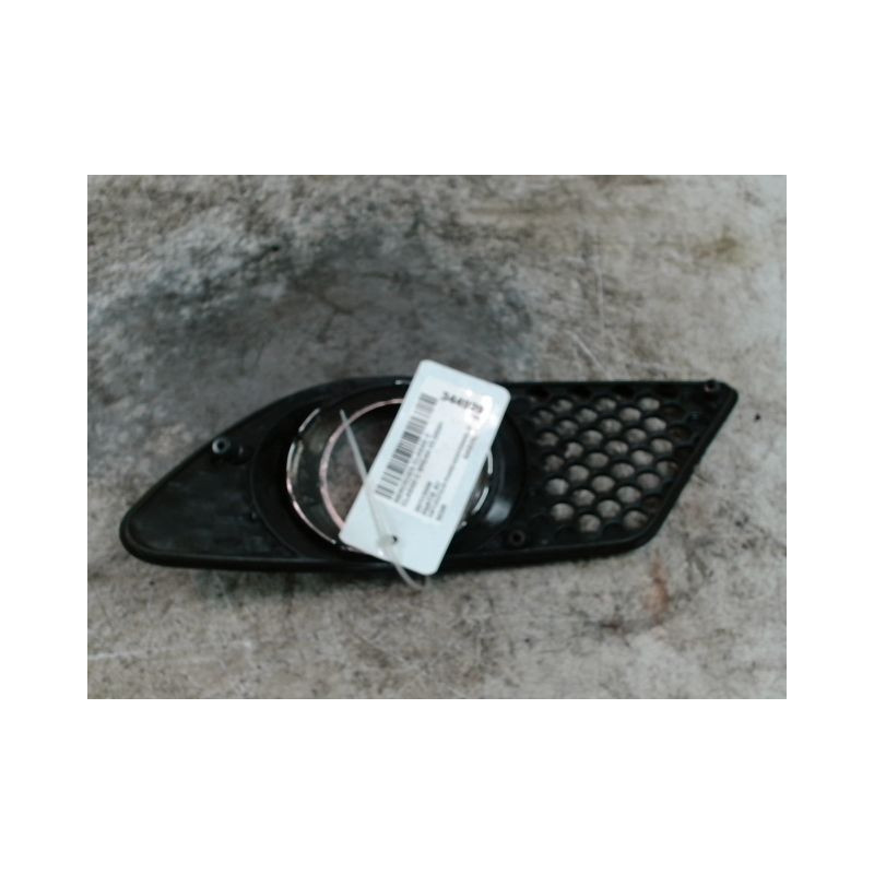OBTURATEUR PHARE ADDITIONNEL PARE-CHOC AVG MERCEDES CLASSE C BREAK 2004-