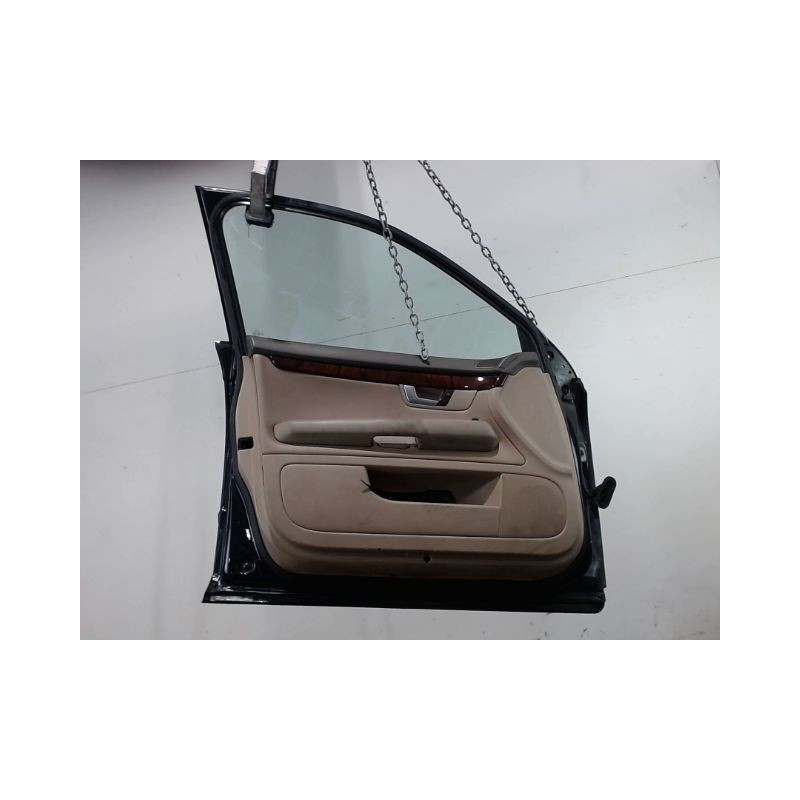 PORTE AVANT GAUCHE AUDI A4 AVANT 01-04