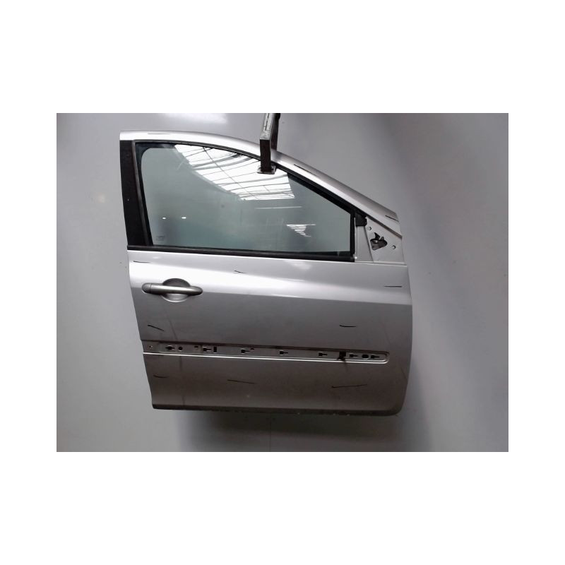 PORTE AVANT DROIT RENAULT CLIO III 2010-