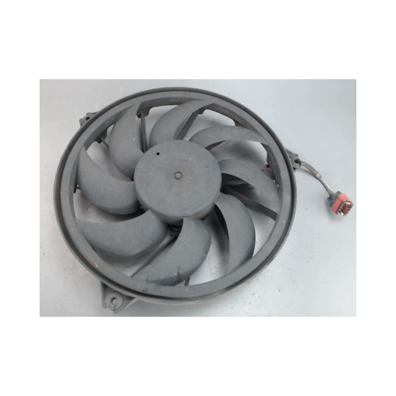 MOTEUR VENTILATEUR RADIATEUR PEUGEOT 206