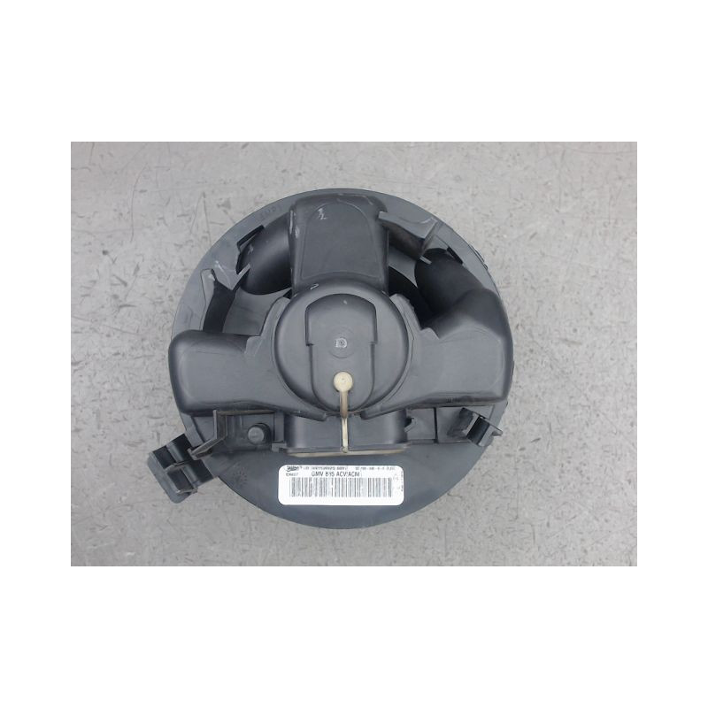 MOTEUR VENTILATEUR CHAUFFAGE RENAULT CLIO
