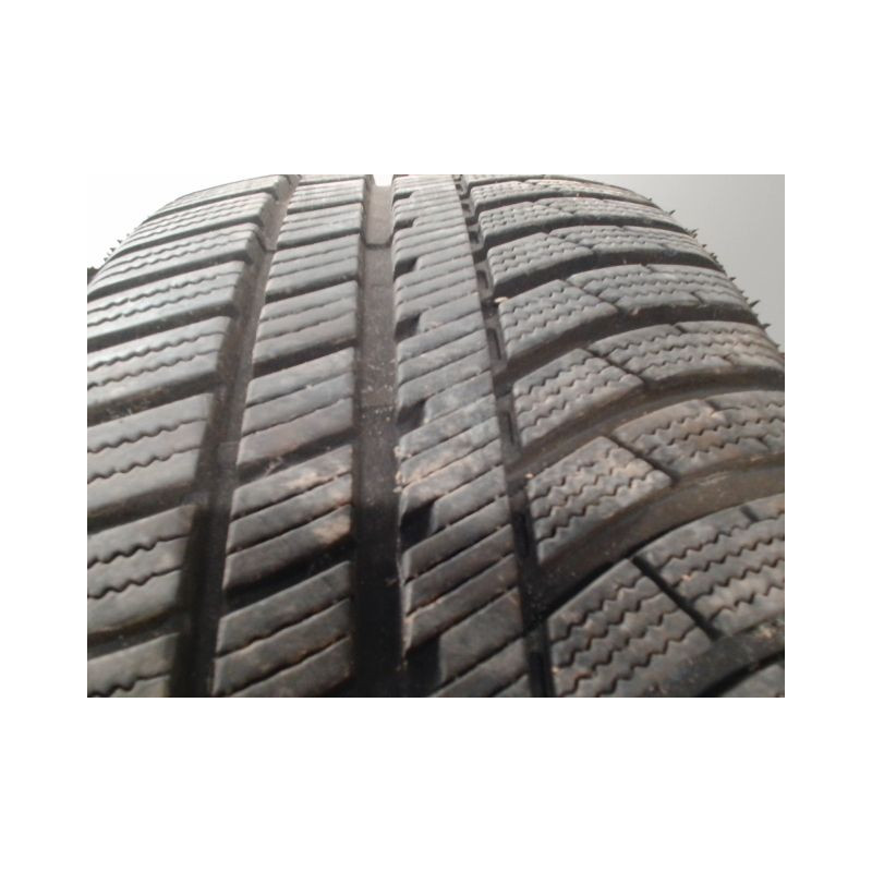 Pneu ROVELO ALL WEATHER R4S 205 55 16 94 V