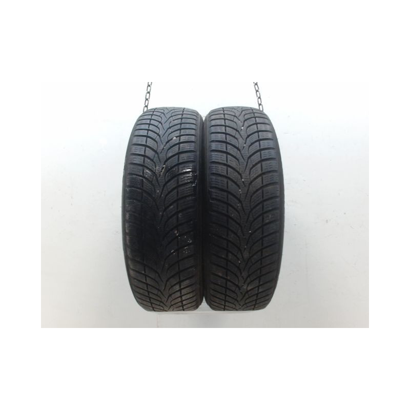 Paire de pneus CEAT WINTERDRIVE 175 65 14 82 T