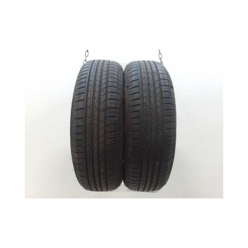 Paire de pneus WINRUN R330 175 65 14 82 T
