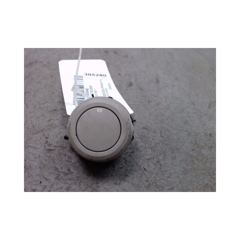 BOUTON COMMANDE TOIT OUVRANT RENAULT SCENIC II PH2 2006-