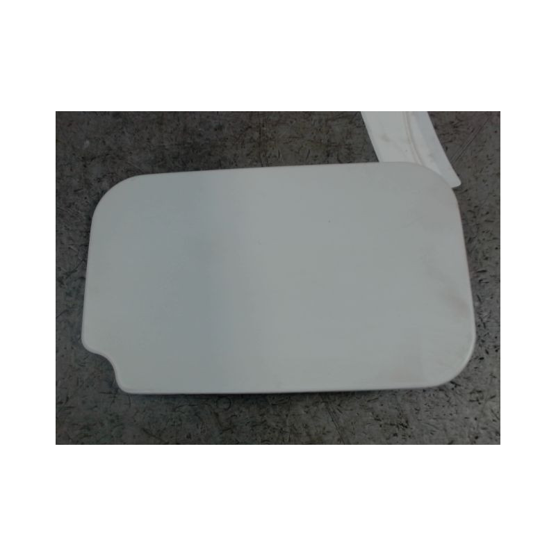 VOLET DE TRAPPE CARBURANT DACIA DOKKER