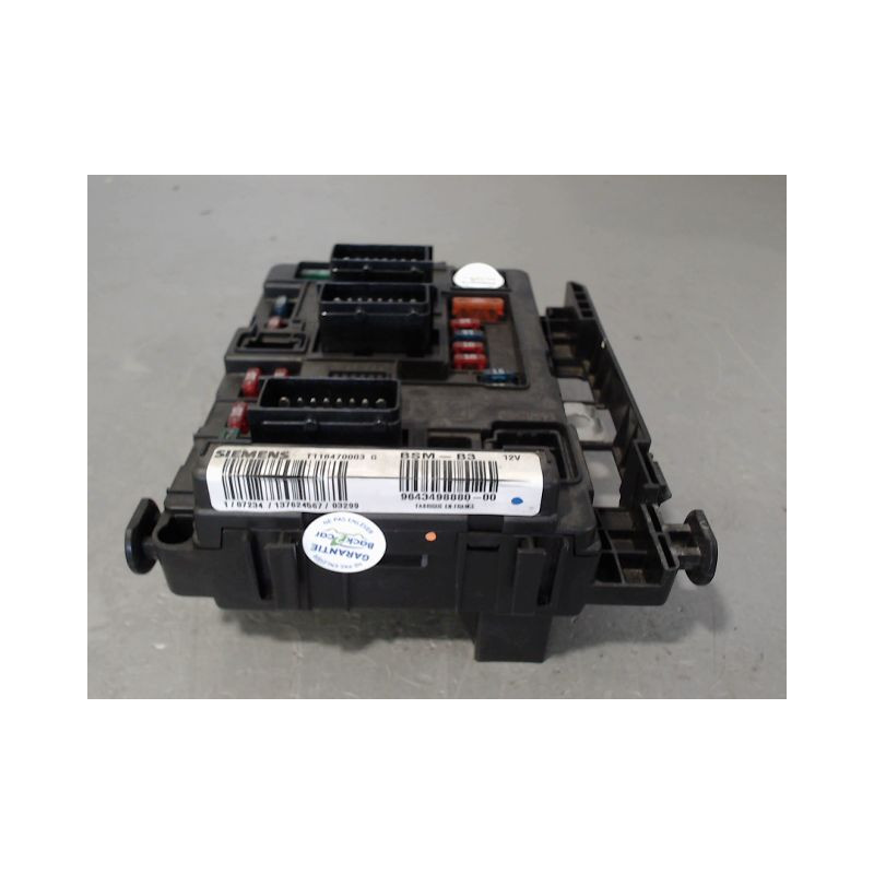 BOITE A FUSIBLES CITROEN C2