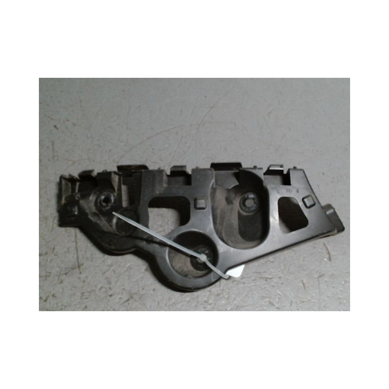 SUPPORT PARE-CHOC ARG DACIA SANDERO