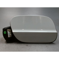 VOLET DE TRAPPE CARBURANT