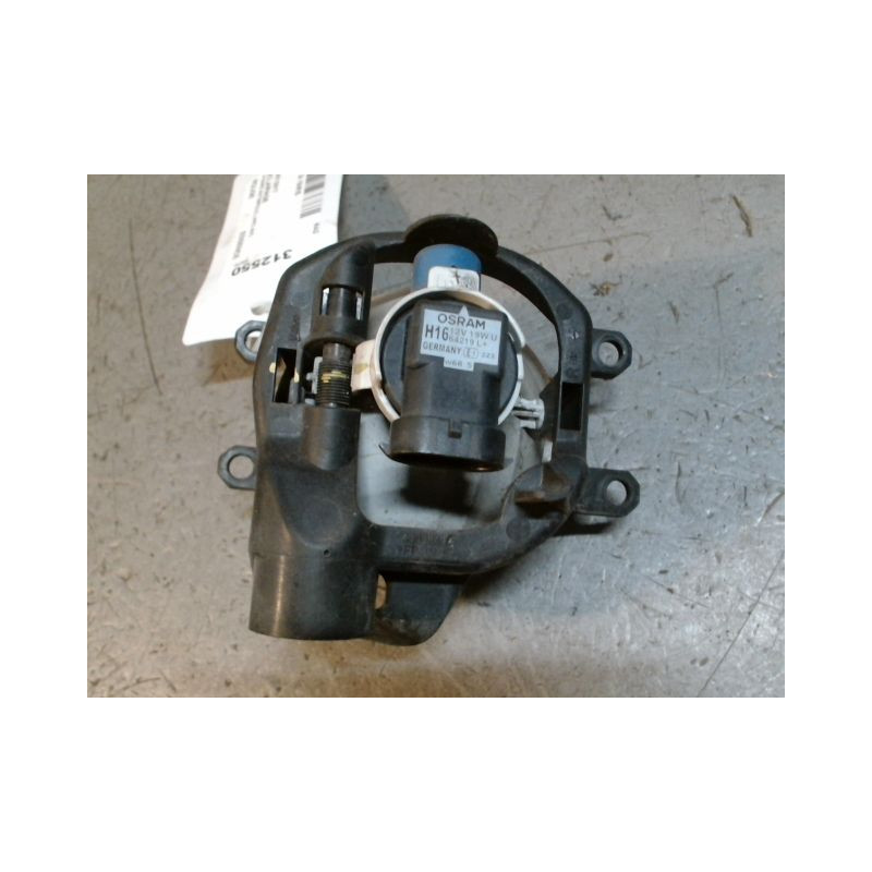 PHARE ANTIBROUILLARD AVANT DROIT TOYOTA YARIS