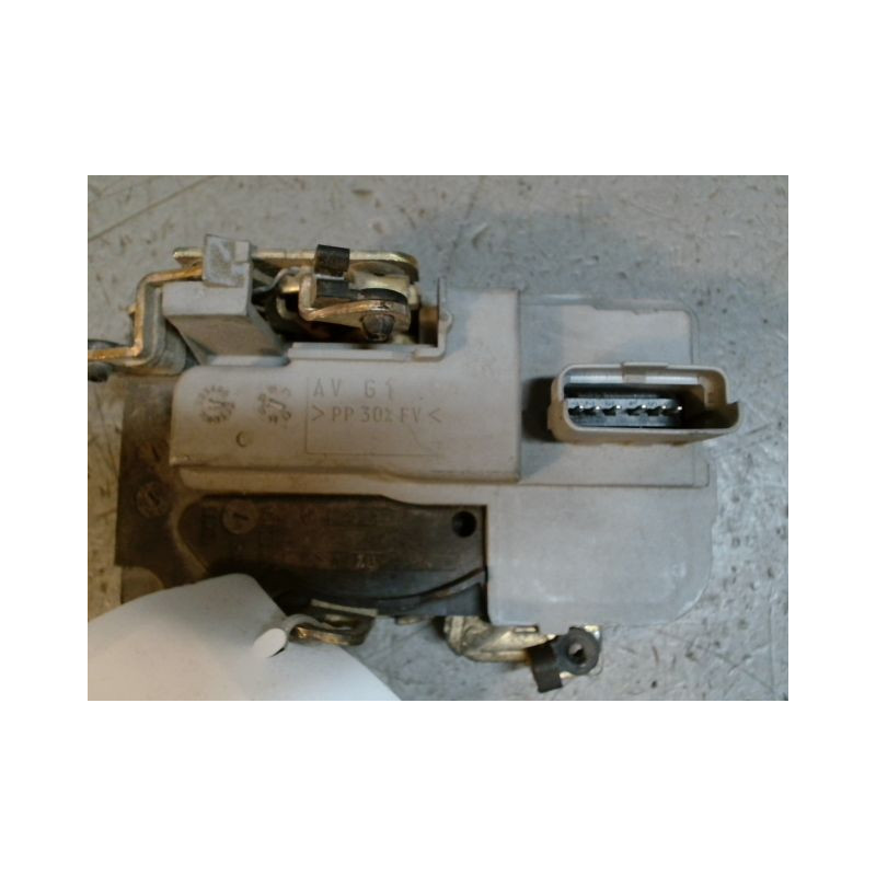 SYSTEME CONDAMNATION AVANT GAUCHE PEUGEOT 206 CC 2000-2007