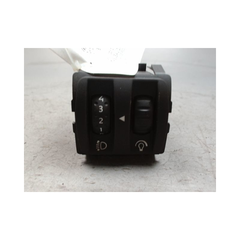 COMMANDE RÉGLAGE HAUTEUR DE PHARE SKODA OCTAVIA