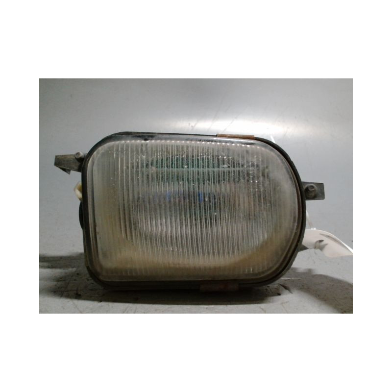 PHARE ANTIBROUILLARD AVANT GAUCHE MERCEDES CLASSE C COUPE SPORT