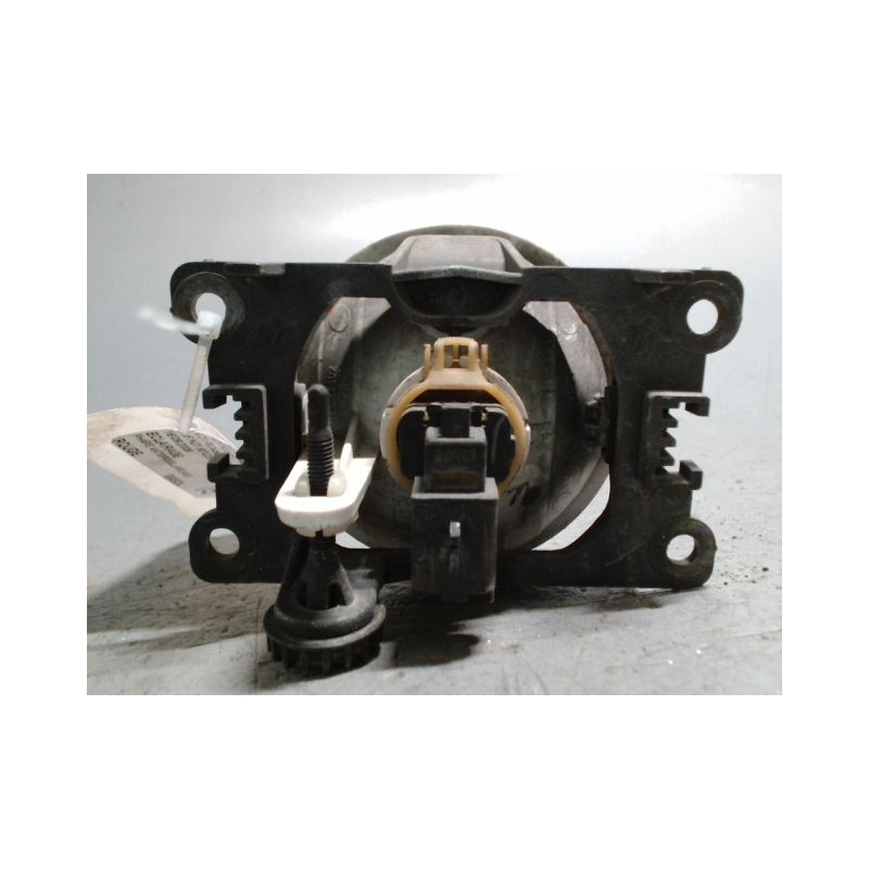 PHARE ANTIBROUILLARD AVANT DROIT CITROEN C3 PICASSO 2008-