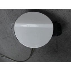 VOLET DE TRAPPE CARBURANT