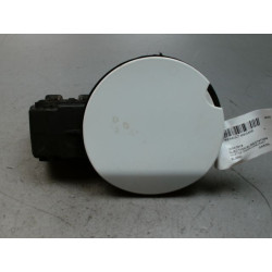 VOLET DE TRAPPE CARBURANT