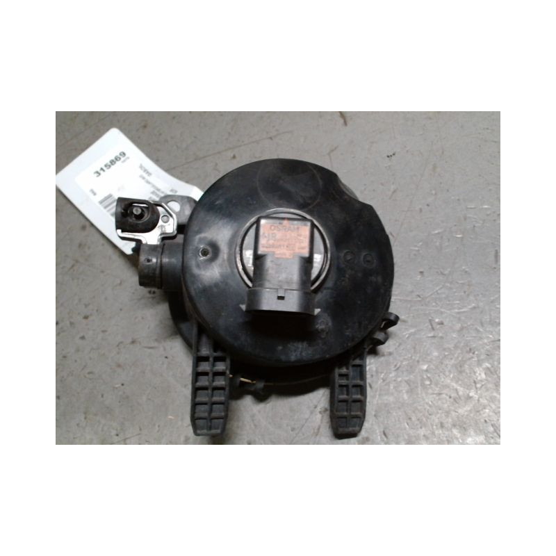 PHARE ANTIBROUILLARD AVANT DROIT B.M.W. SERIE 2
