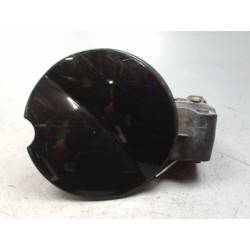 VOLET DE TRAPPE CARBURANT