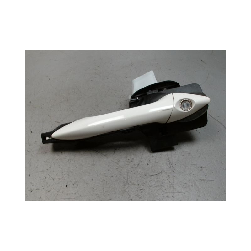 POIGNEE EXTERIEURE PORTE AVANT GAUCHE HYUNDAI I30