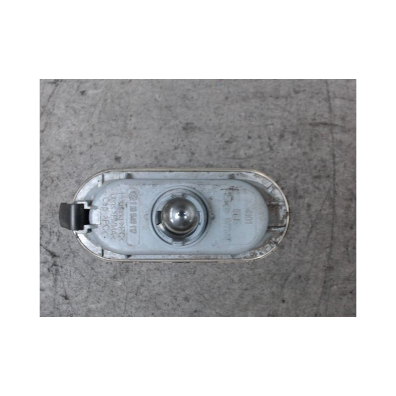 REPETITEUR AILE DROIT VOLKSWAGEN POLO 02-05