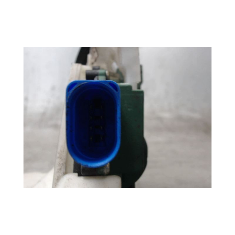 SYSTEME CONDAMNATION AVANT DROIT VOLKSWAGEN POLO 02-05