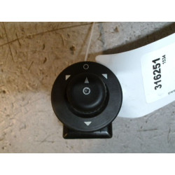 COMMANDE RETROVISSEUR EXT ELECTRIQUE