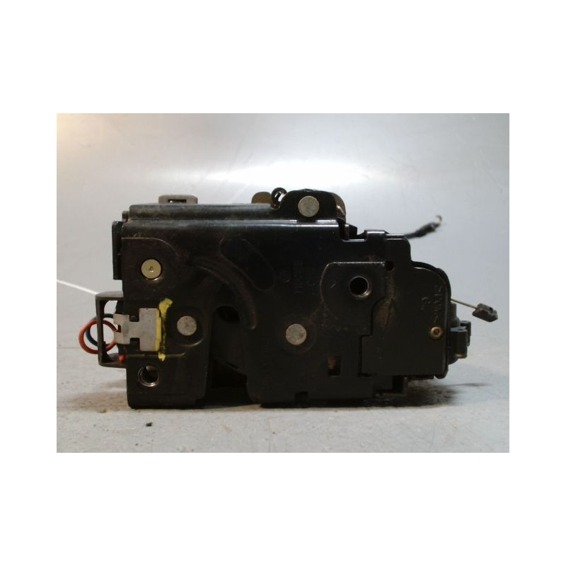 SYSTEME CONDAMNATION ARRIERE GAUCHE VOLKSWAGEN GOLF IV 98-2004