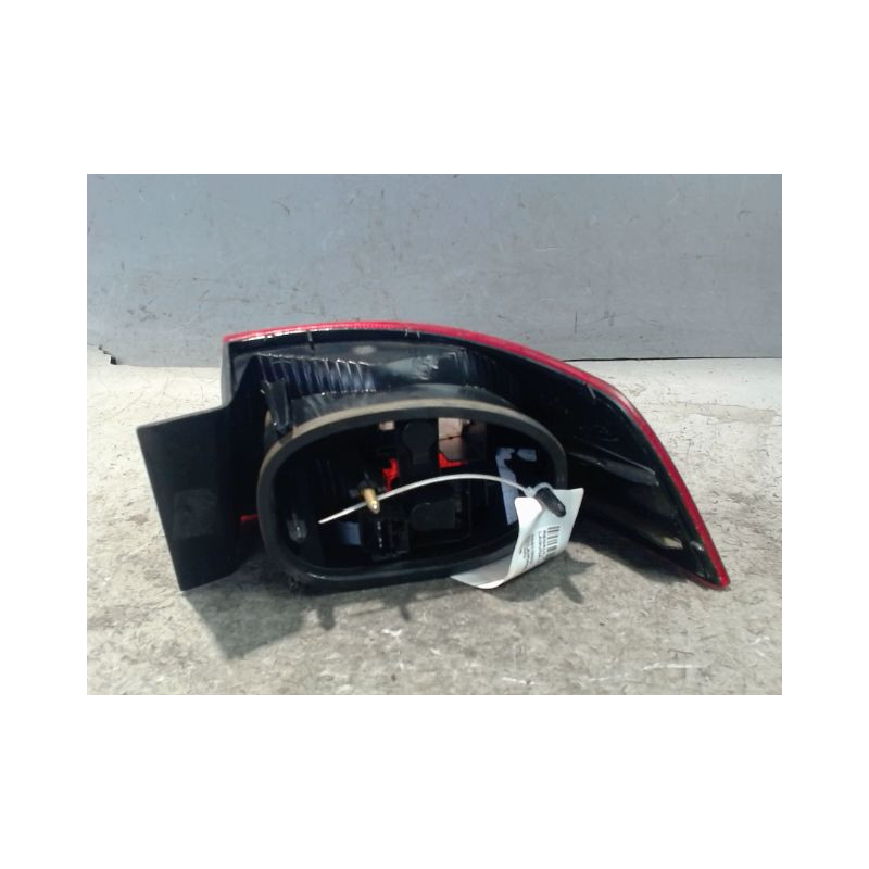 FEU ARRIERE GAUCHE  RENAULT LAGUNA II 00-2005