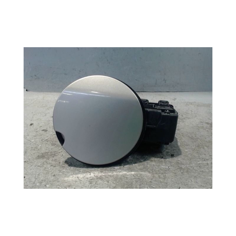 VOLET DE TRAPPE CARBURANT RENAULT MEGANE III ESTATE 09-