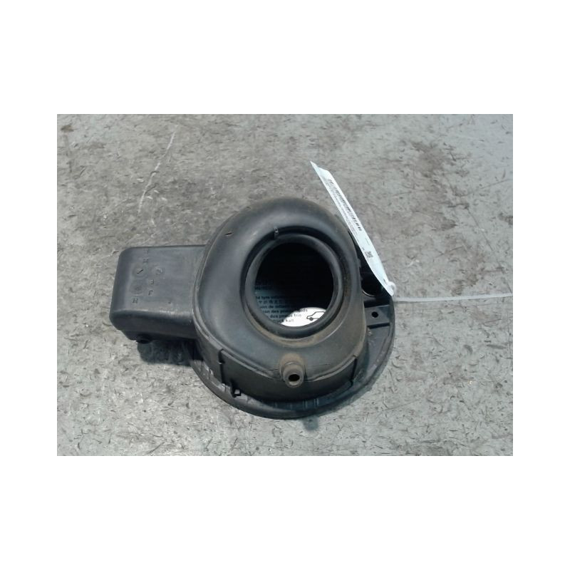 VOLET DE TRAPPE CARBURANT VOLKSWAGEN POLO 2009-