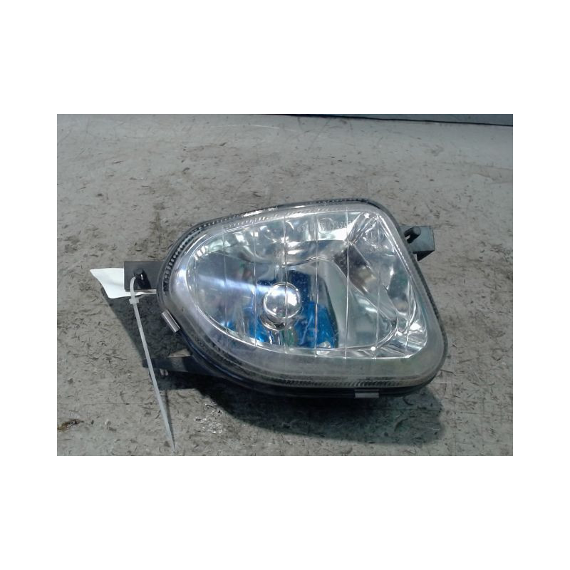 PHARE ANTIBROUILLARD AVANT DROIT MERCEDES CLASSE E 2002-