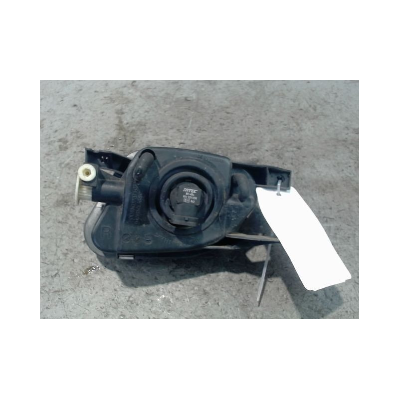 PHARE ANTIBROUILLARD AVANT DROIT MERCEDES CLASSE E 2002-