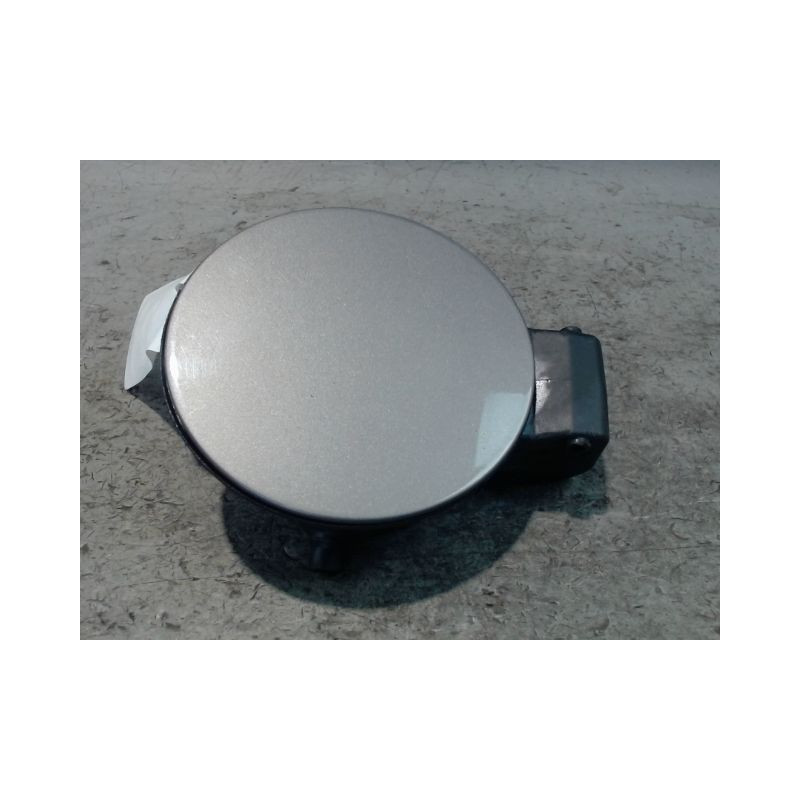VOLET DE TRAPPE CARBURANT VOLKSWAGEN TOURAN 07-