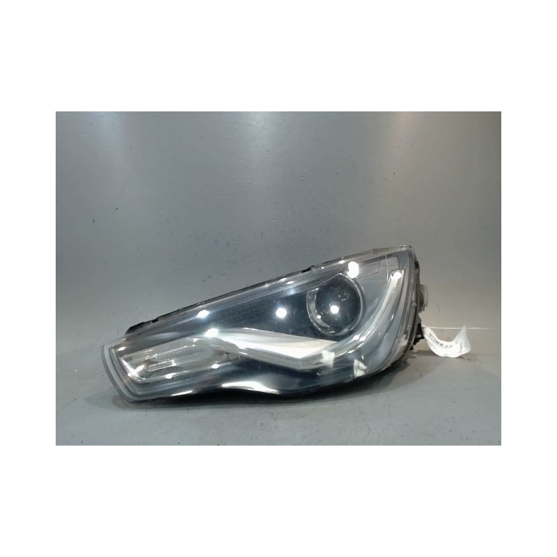 PHARE GAUCHE AUDI A1