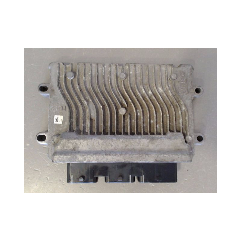 CALCULATEUR MOTEUR PEUGEOT 206