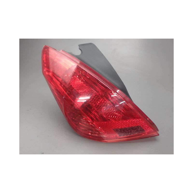 FEU ARRIERE GAUCHE  PEUGEOT 308