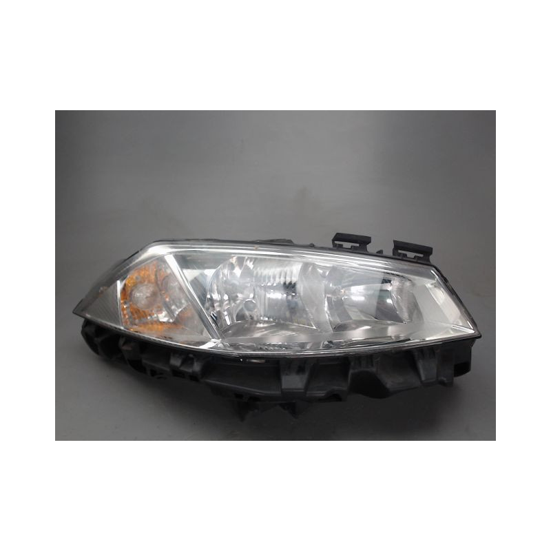 PHARE DROIT RENAULT MEGANE