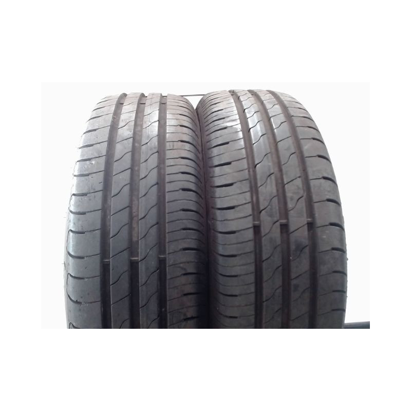 Paire de pneus GOOD YEAR EFFICIENT GRIP PERFORMANCE 2 185 65 15 88 H