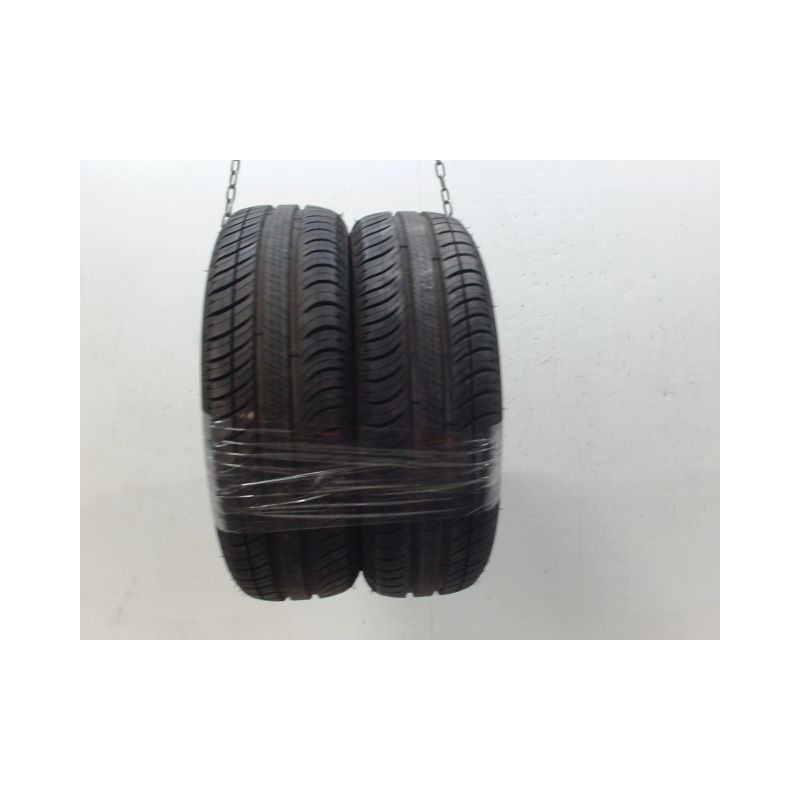 Paire de pneus MICHELIN ENERGY SAVER 175 65 14 82 T