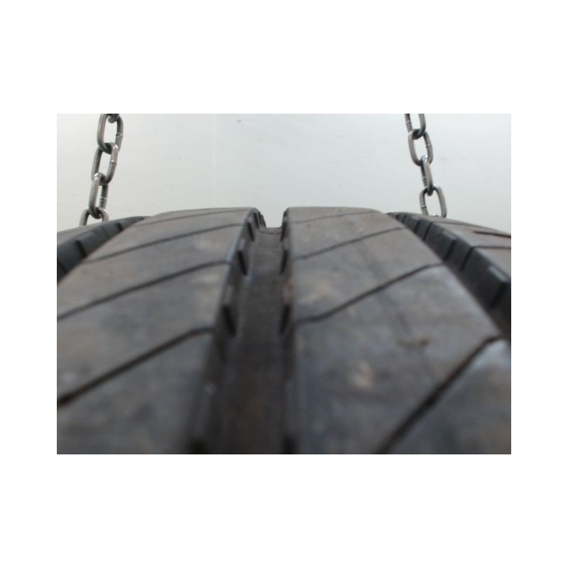 Pneu MICHELIN AGILIS 3 215 70 15 109 S